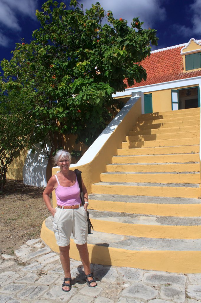 41-Marjolijn in front of Savonet Manor.jpg - Marjolijn in front of Savonet Manor